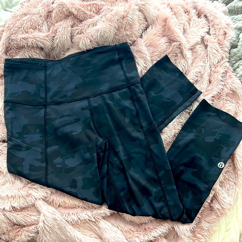 Lululemon Fast and Free Capri Leggings!